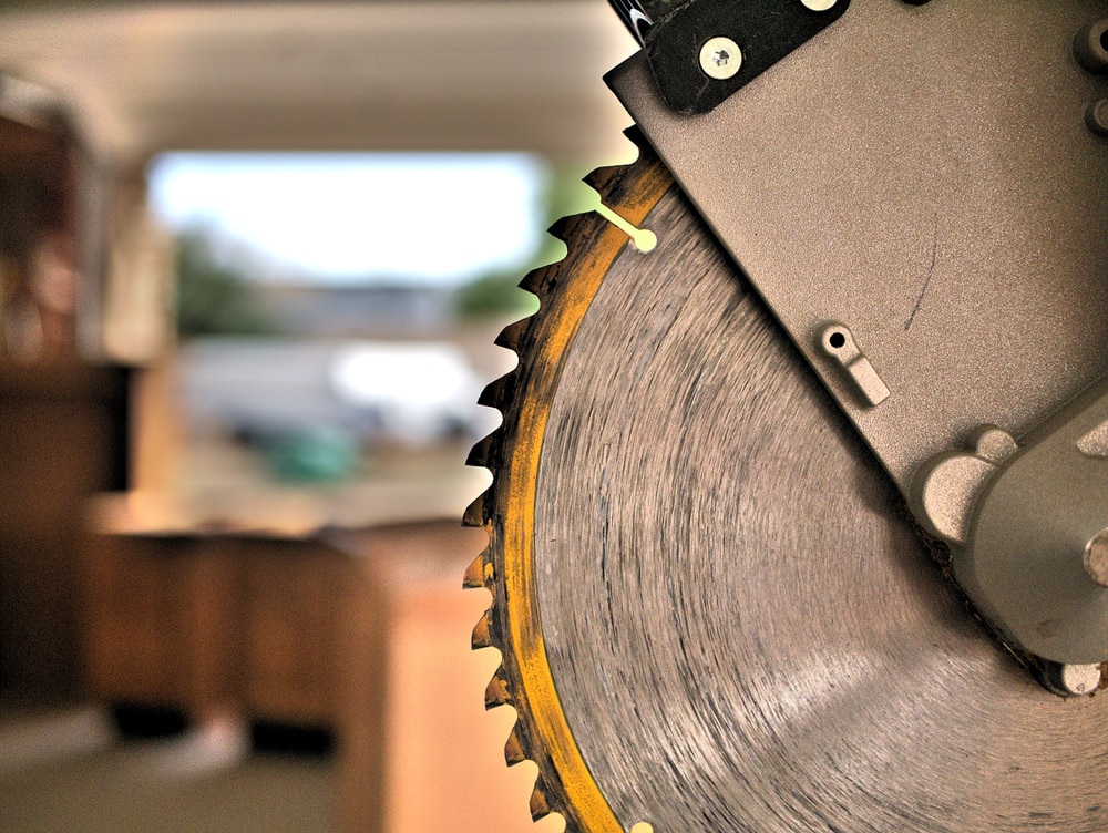 Changing Chop Saw Blade (Step by Step) HookedOnTool