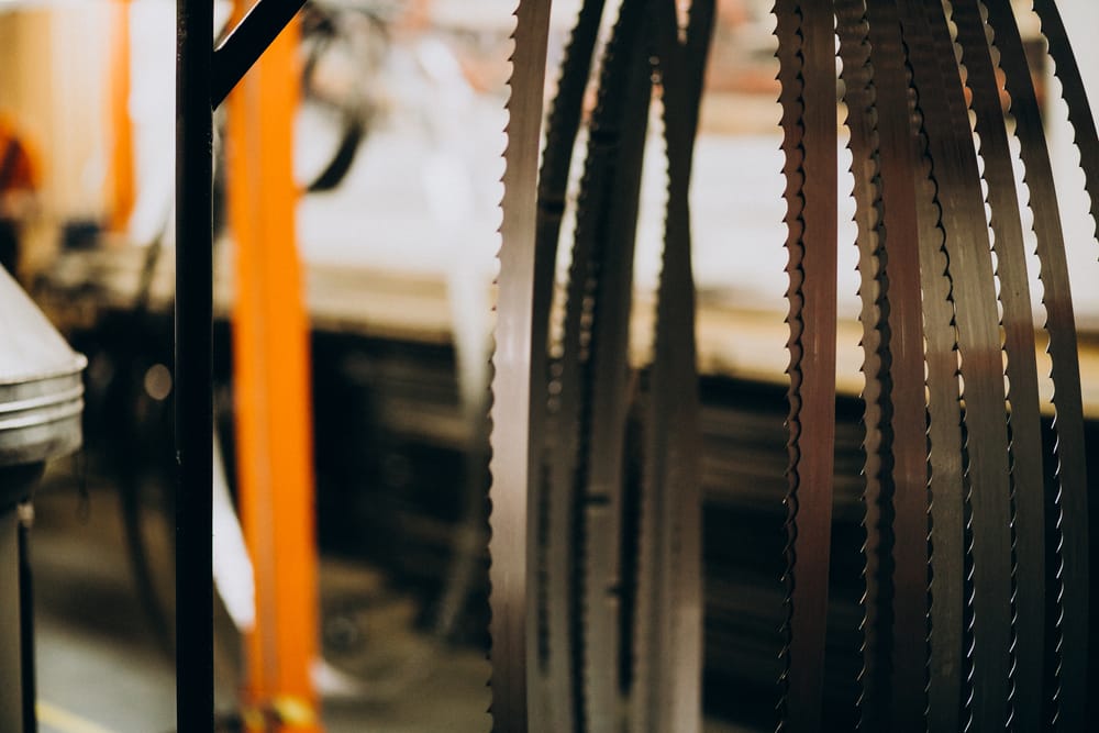 4 Quick Methods To Solve Bandsaw Blade Keeps Coming Off HookedOnTool