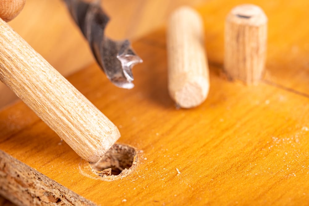 how to make a dowel without a lathe