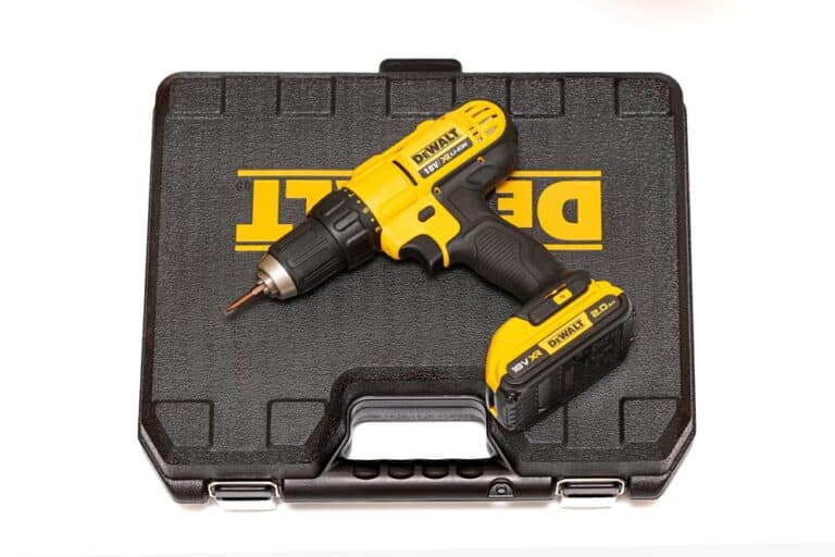 3 Steps To Resolve DeWalt 60V Battery Won't Charge HookedOnTool