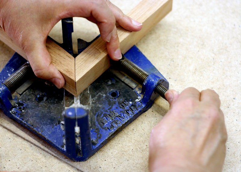 How To Cut A Mitre Joint By Hand? (Guide) - HookedOnTool