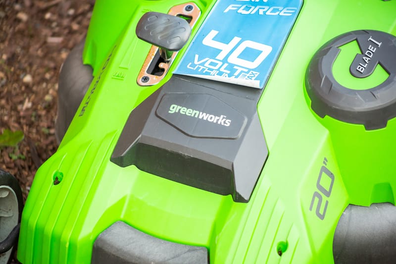 Powerworks vs Greenworks Which Is Better? HookedOnTool