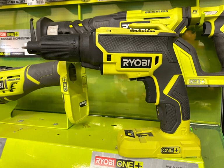 7 Basic Step On How To Put Drill Bit In Ryobi One Plus HookedOnTool