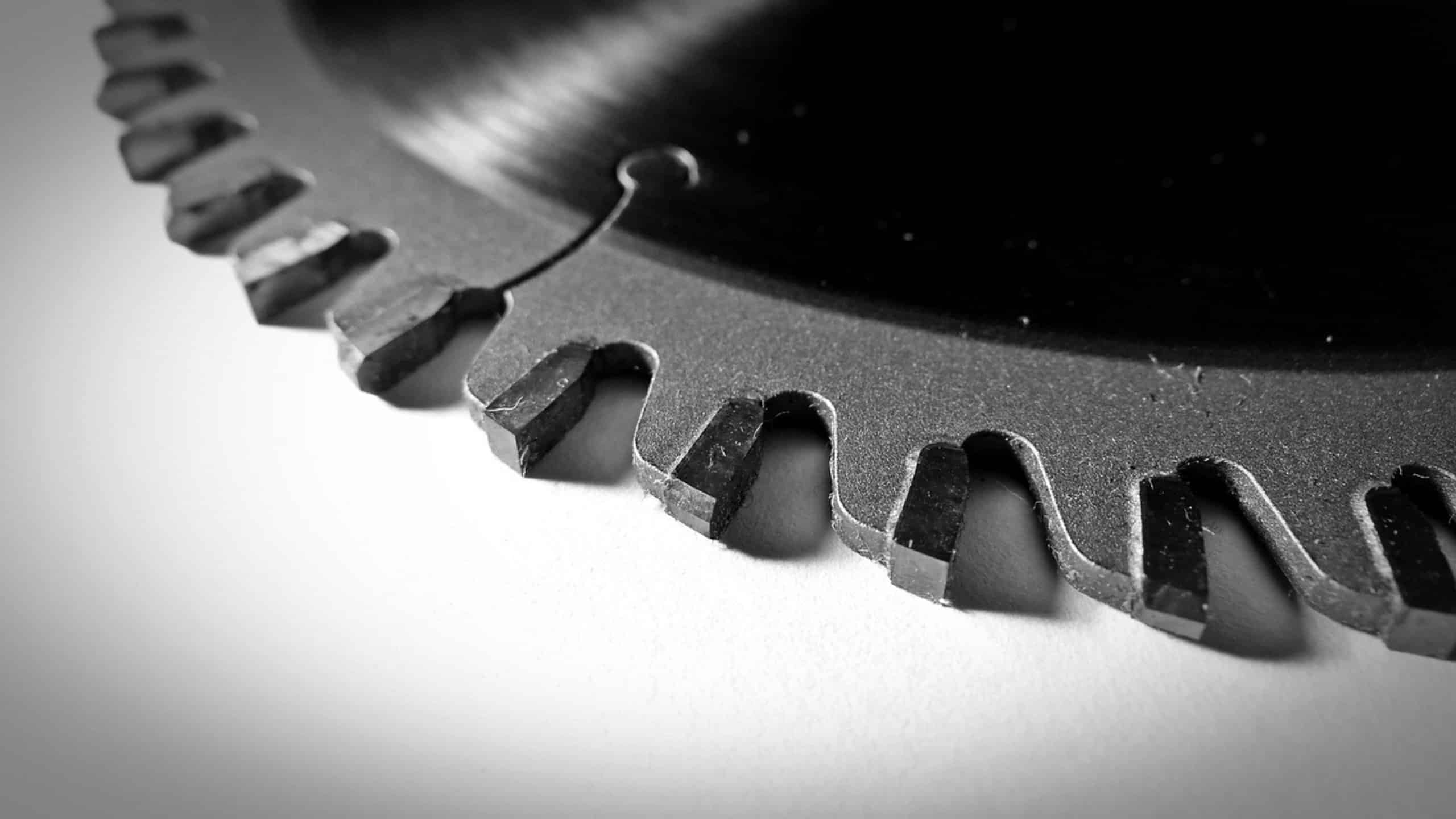 saw blade teeth close up saw blade teeth close up