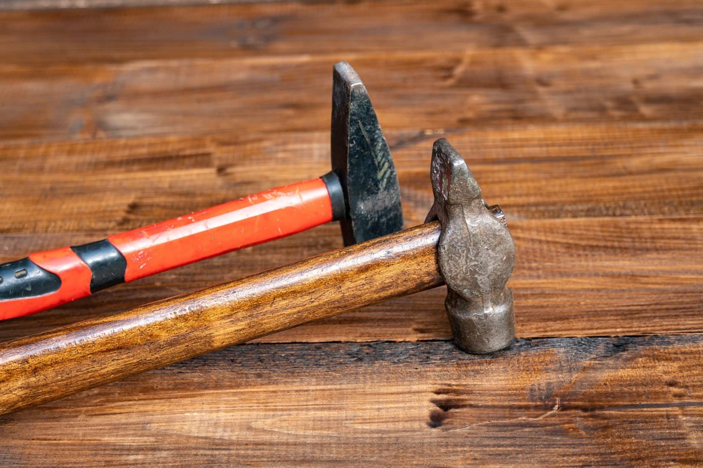 sharpening garden tool sharpening garden tool